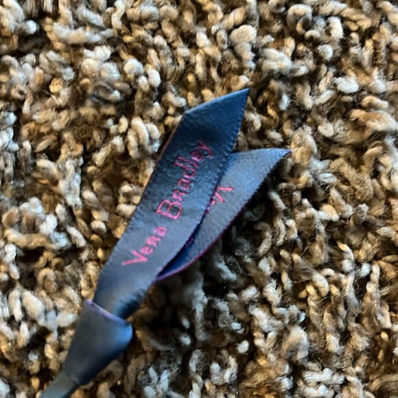 Vera bradley ID zipper case/wallet - Picture 4 of 4